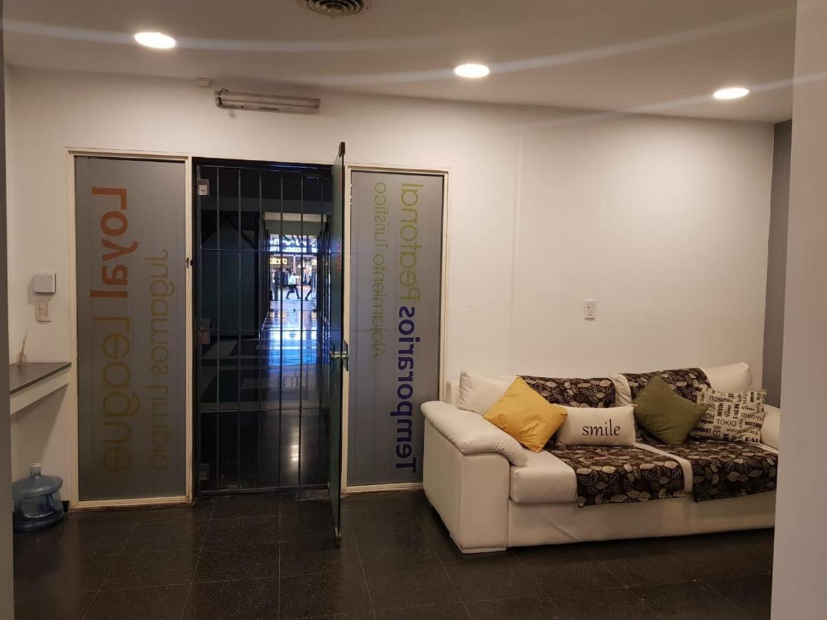 Temporarios Peatonal Appartement Rosario Buitenkant foto
